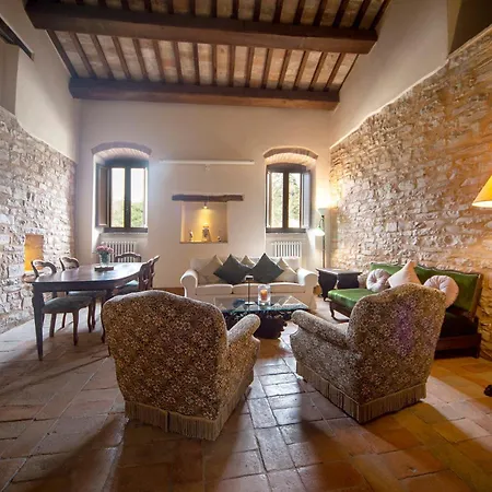 Agroturismo La Maesta Antica Dimora Di Campagna *