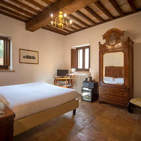 Agroturismo La Maesta Antica Dimora Di Campagna Foligno