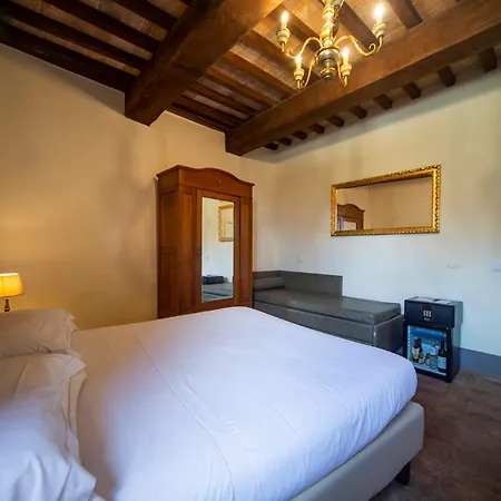 Agroturismo La Maesta Antica Dimora Di Campagna *