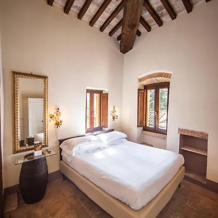 La Maesta Antica Dimora Di Campagna * Foligno