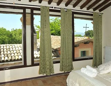 La Maesta Antica Dimora Di Campagna ファームステイ *