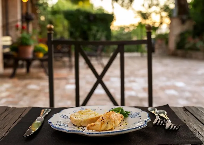 La Maesta Antica Dimora Di Campagna Farmház Foligno