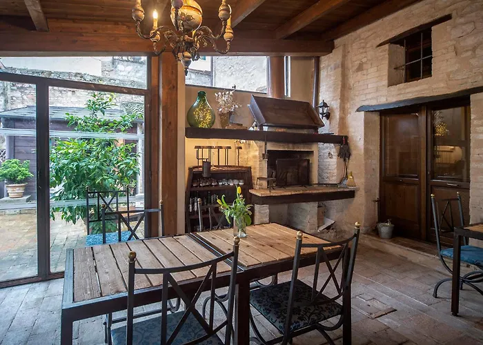 La Maesta Antica Dimora Di Campagna *